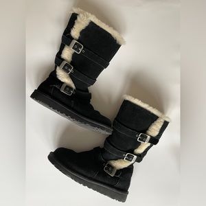 Girls Ugg Boots size 4